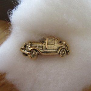 Vintage Avon Pin 1929 Ford with original Avon box